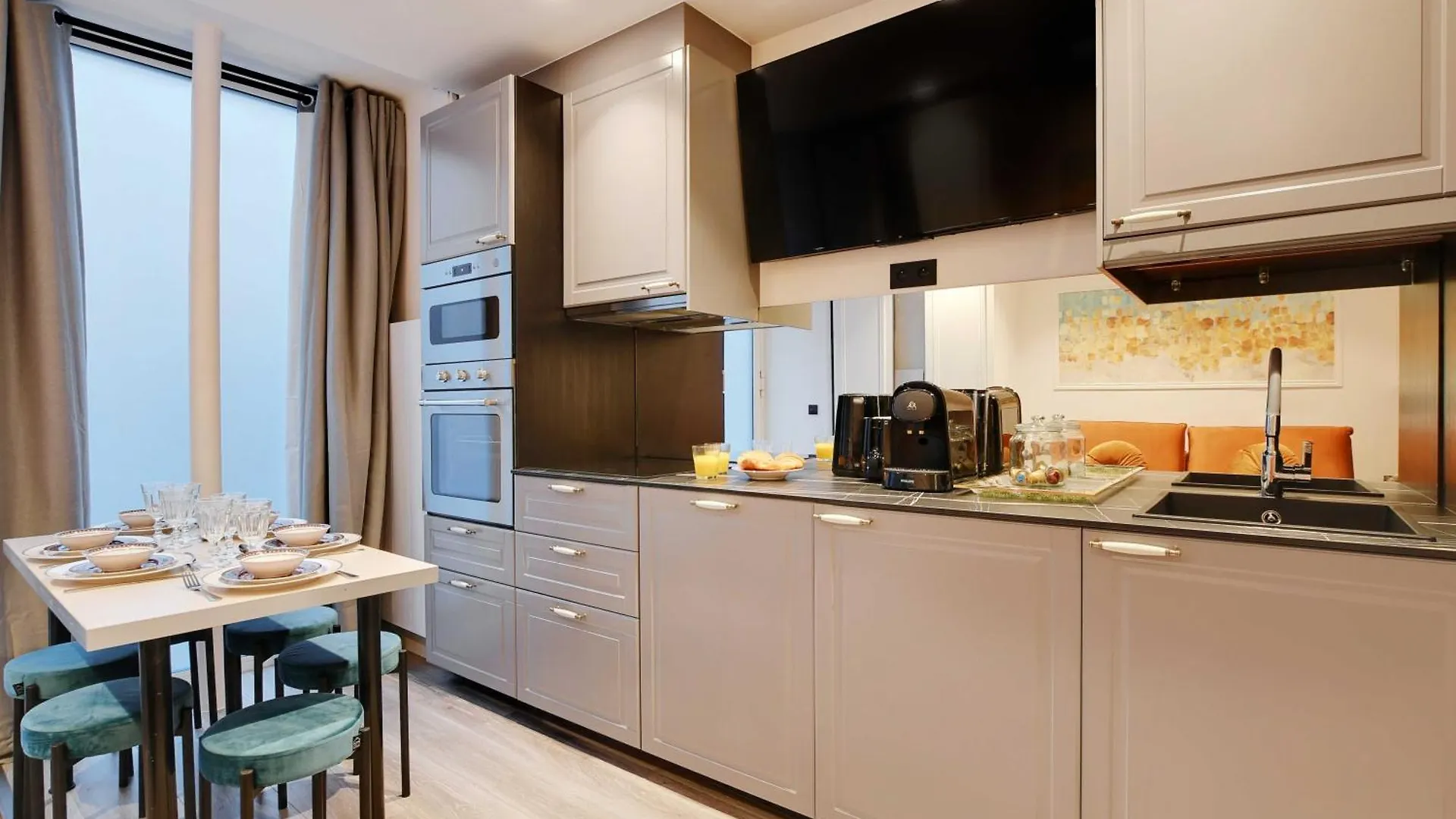 Modern - 2br-6p - Marais * Париж